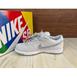 Concepts Dunk Low OG SB QS 'White Lobster' Friends & Family