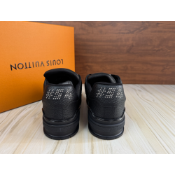 Louis Vuitton Trainer "Black Calf Leather"