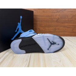 Air Jordan 5 Retro SE 'UNC'