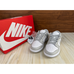 Dunk Low 'Photon Dust'