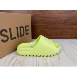 Yeezy Slides 'Glow Green' 2022