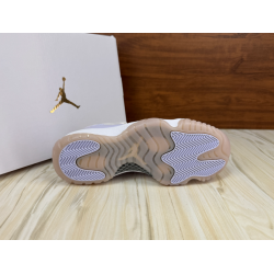 Air Jordan 11 Retro Low 'Pure Violet'