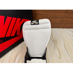 Air Jordan 1 Retro High OG 'Dark Mocha'