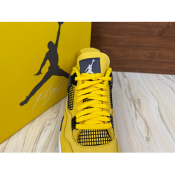 Air Jordan 4 Retro 'Lightning' 2021