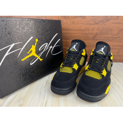 Air Jordan 4 Retro 'Thunder' 2023