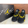 Air Jordan 4 Retro 'Thunder' 2023