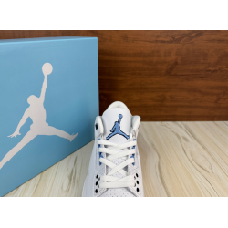 Air Jordan 3 Retro 'UNC'