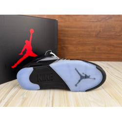 Air Jordan 5 Retro OG 'Black Metallic Reimagined'